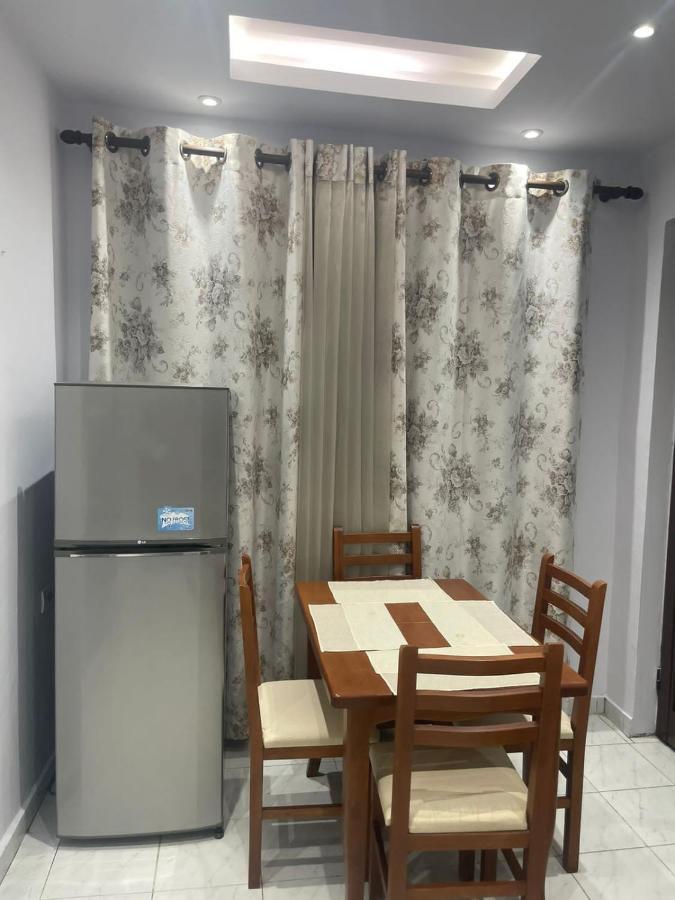 E&B Cosy Apartment Tirana Kültér fotó