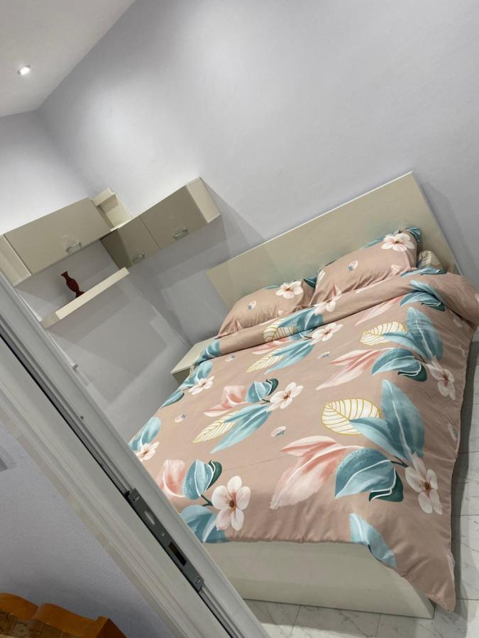 E&B Cosy Apartment Tirana Kültér fotó