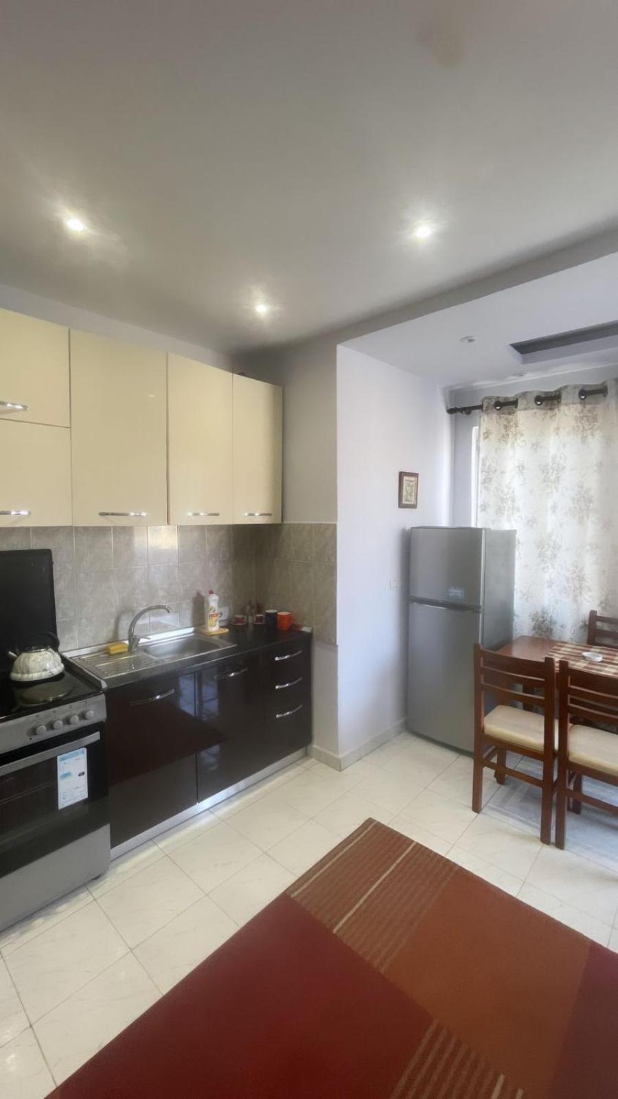 E&B Cosy Apartment Tirana Kültér fotó